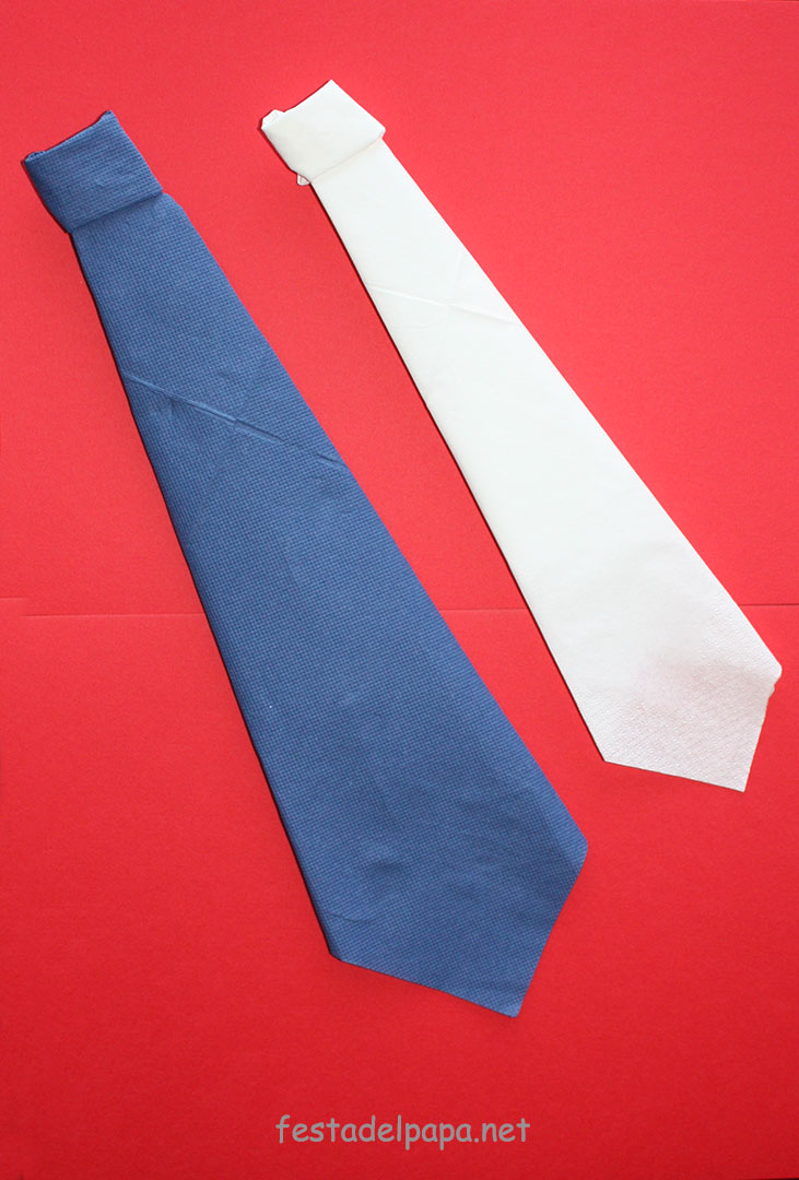 cravatta con tovagliolo 01